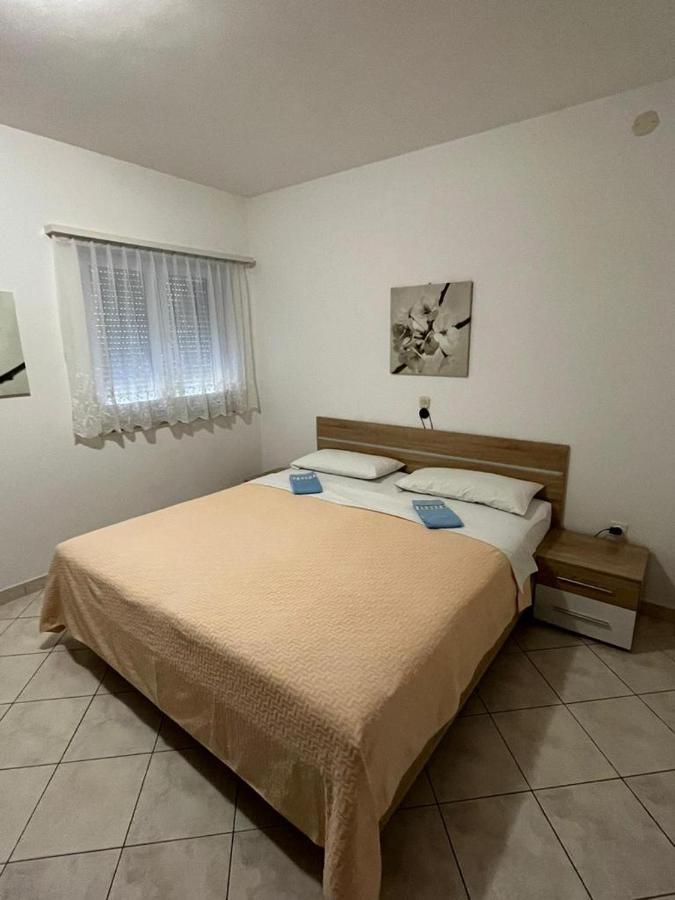 Apartments Filip Fazana Luaran gambar